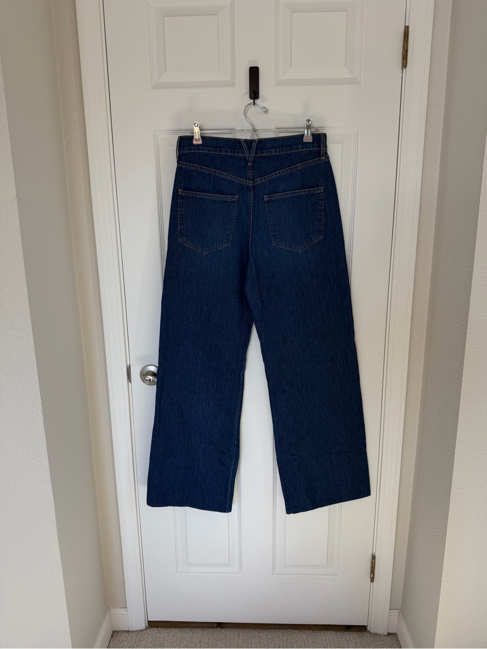 Veronica Beard Taylor Relaxed Wide Leg High Rise Jeans, 29 - Picture 3 of 11